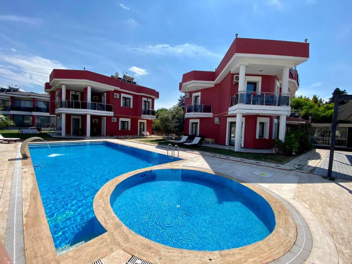 Cilek Butik Hotel Чесме Екстериор снимка